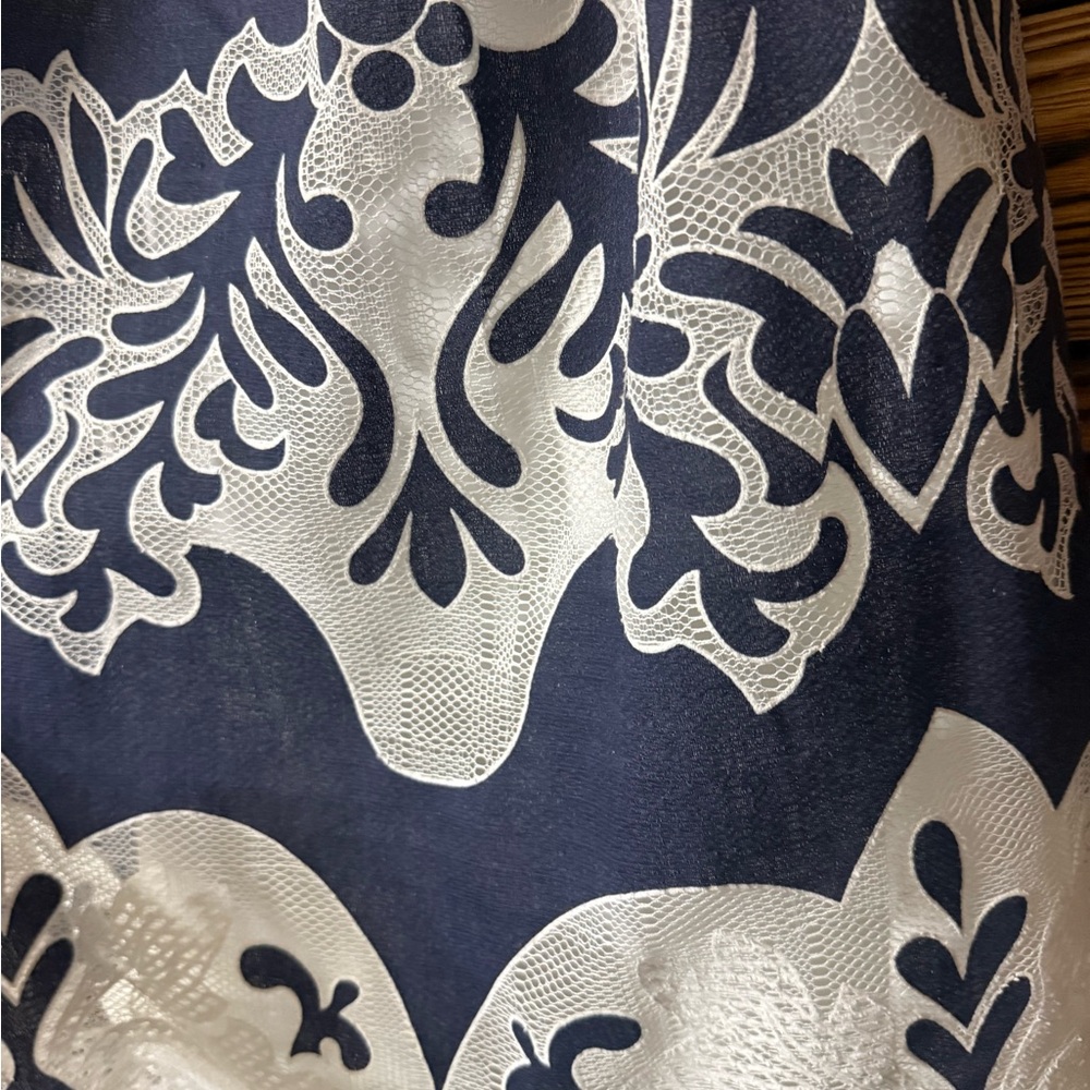 J CREW French Renaissance Ornate Lace Navy Midi Skirt 8 - Picture 6 of 9